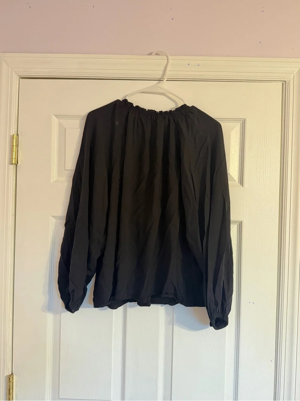 Old Navy Black V-Neck Peasant Blouse
